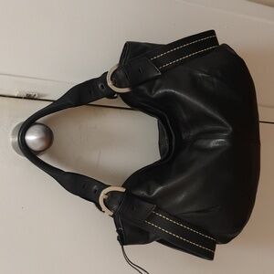 Dissona Black Leather Shoulder Bag